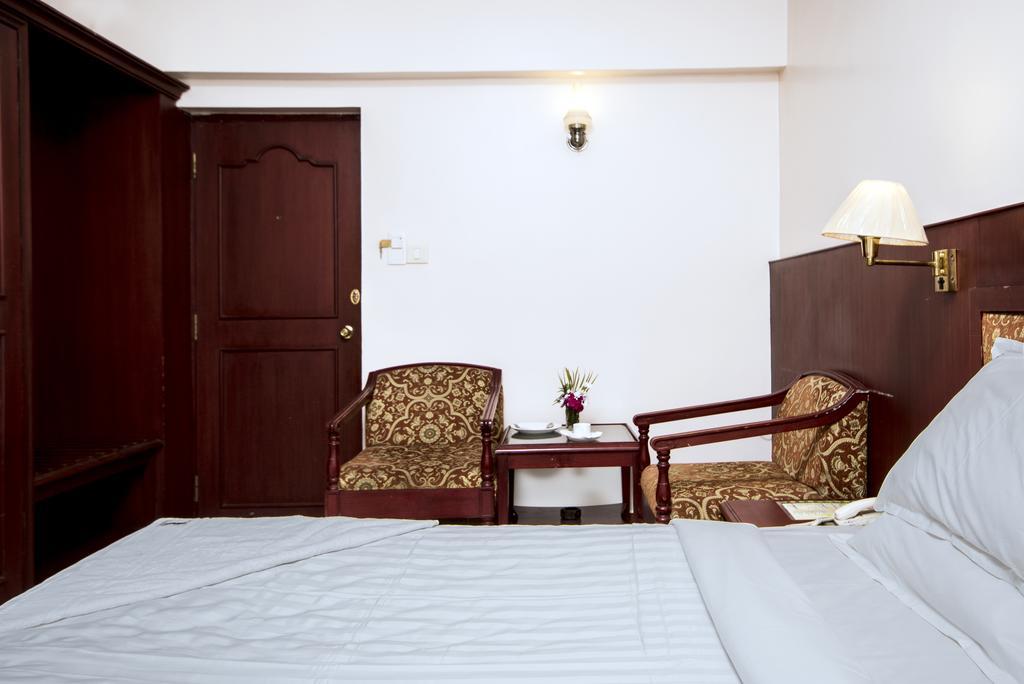 Готель Rr Residency Кодайканал Номер фото